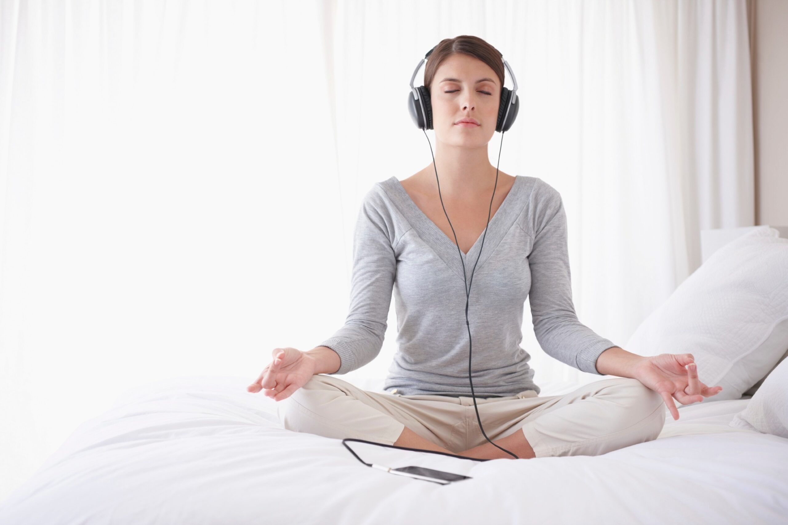 How To Use Binaural Beats Meditation - Online Psychics